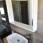 וילה Orao Kaštel Novi
