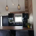 Orao Kaštel Novi